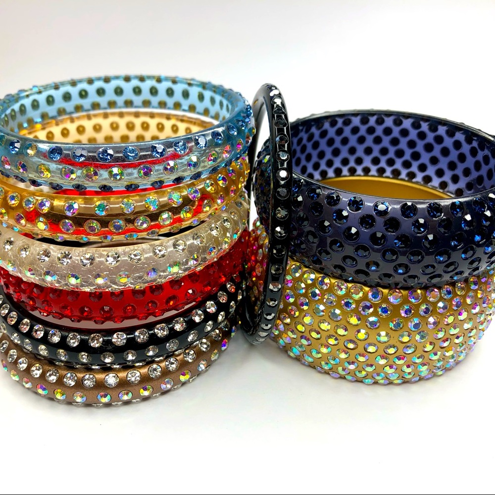 Lot Of 9 Vintage Lucite And Rhinestone Crystal Bangle Bracelets Multicolor